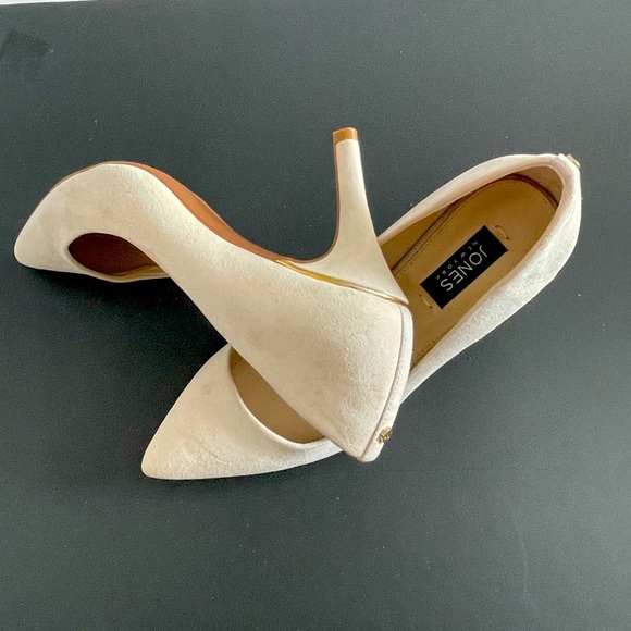 Jones New York- “Delta” Heels/Pumps (9M) - Picture 3 of 7